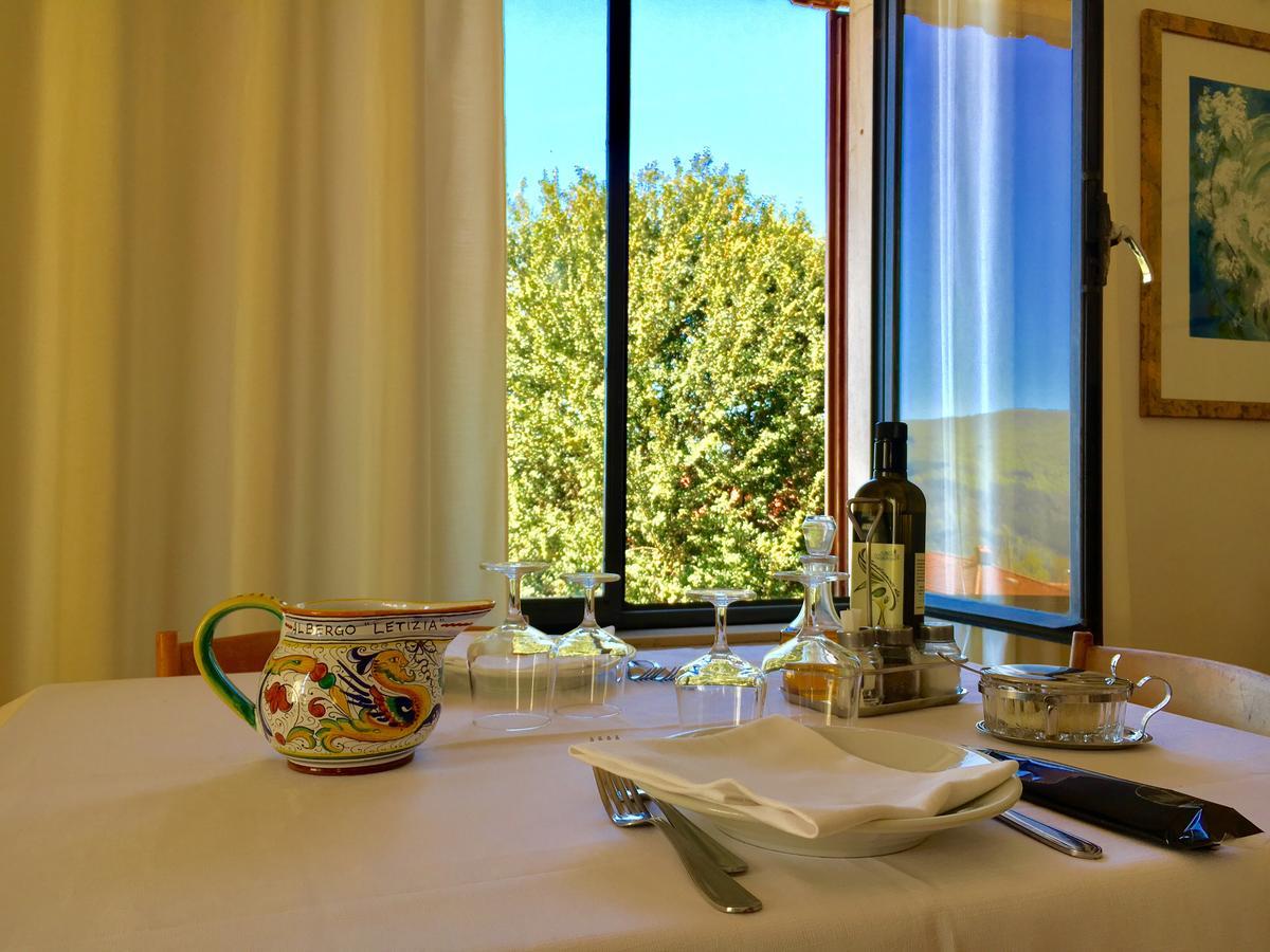 Albergo Ristorante Letizia Киузи дела Верна Екстериор снимка